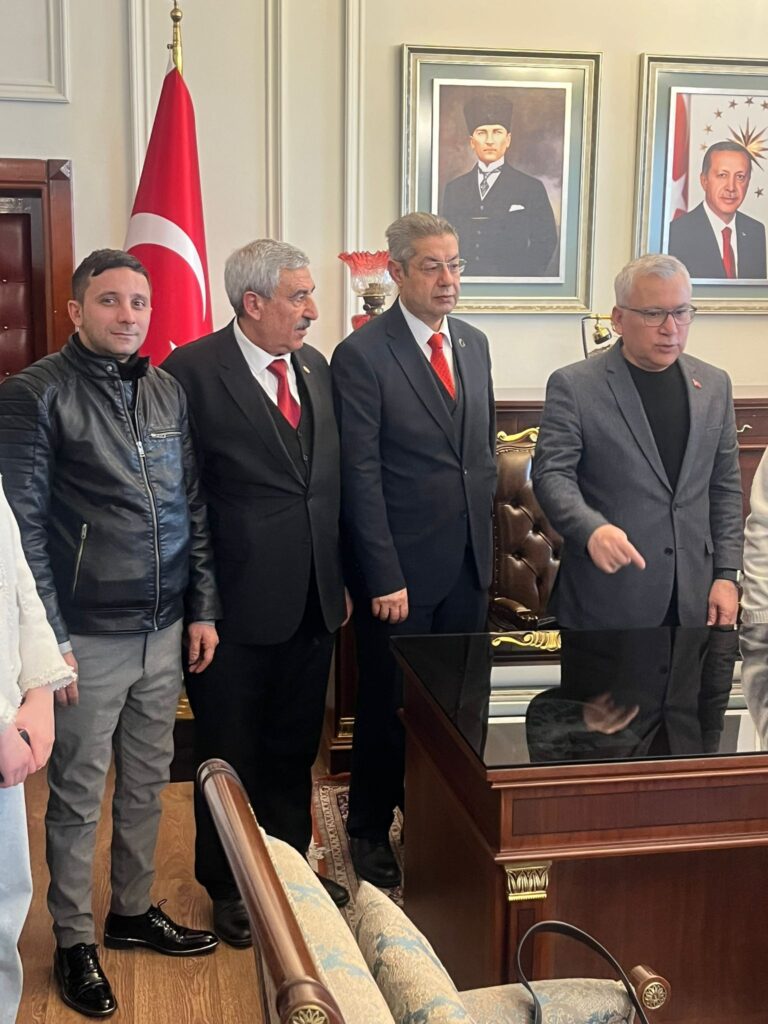 13. Sivas Gecesi’nde Sifahod Başkanı Ahmet Ayık ve Recep Turna, Sivas’ın Kültürel Değerlerini Bir Araya Getirdi